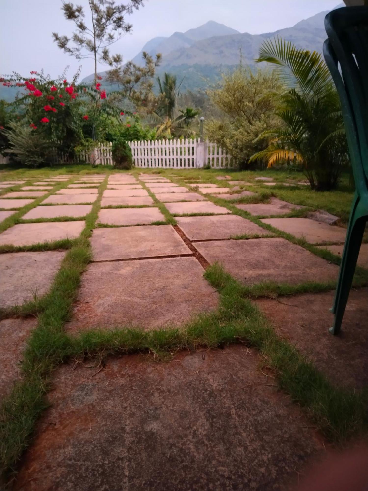 Padikkal Bungalow Витхири Экстерьер фото