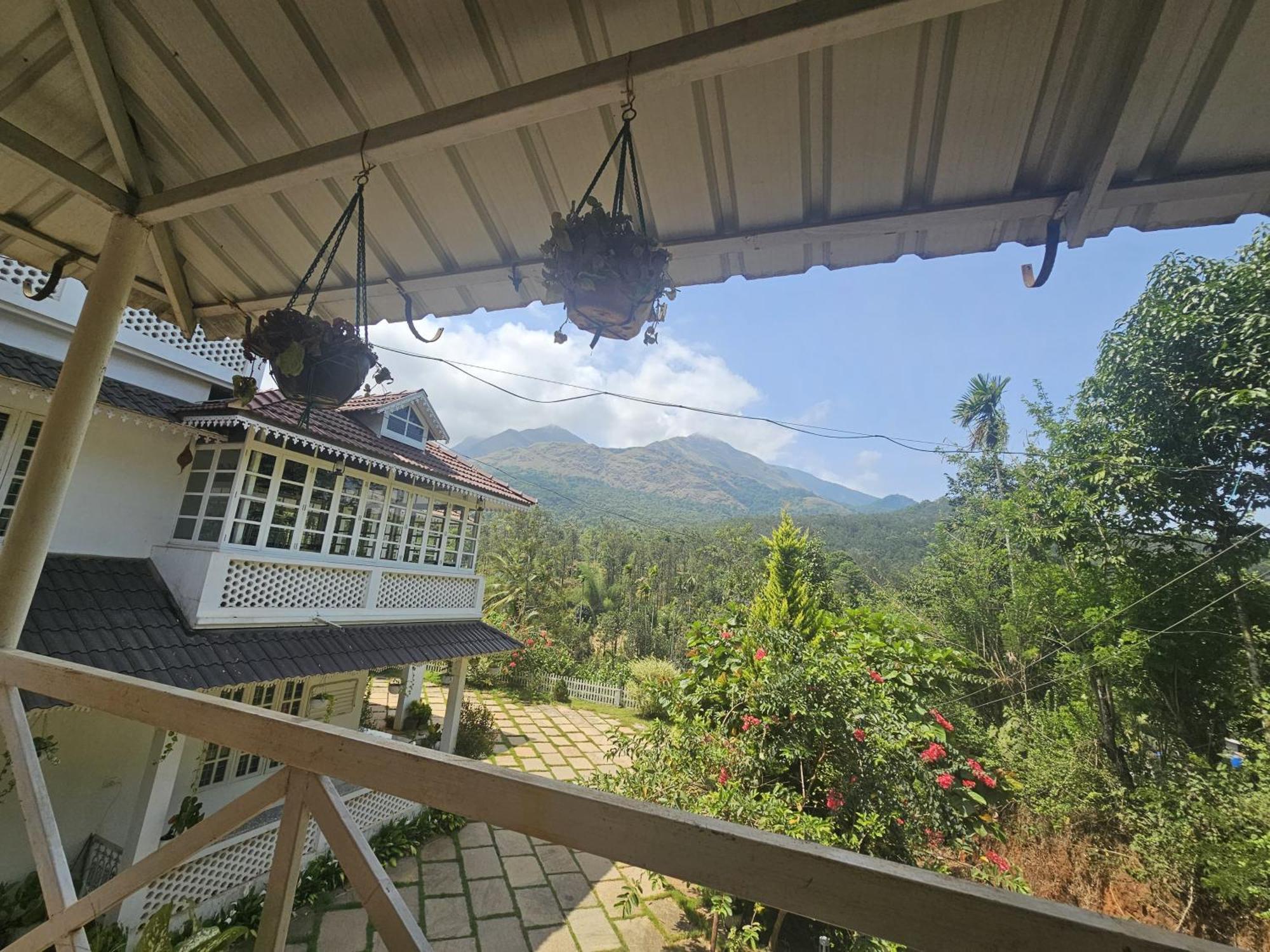 Padikkal Bungalow Витхири Экстерьер фото